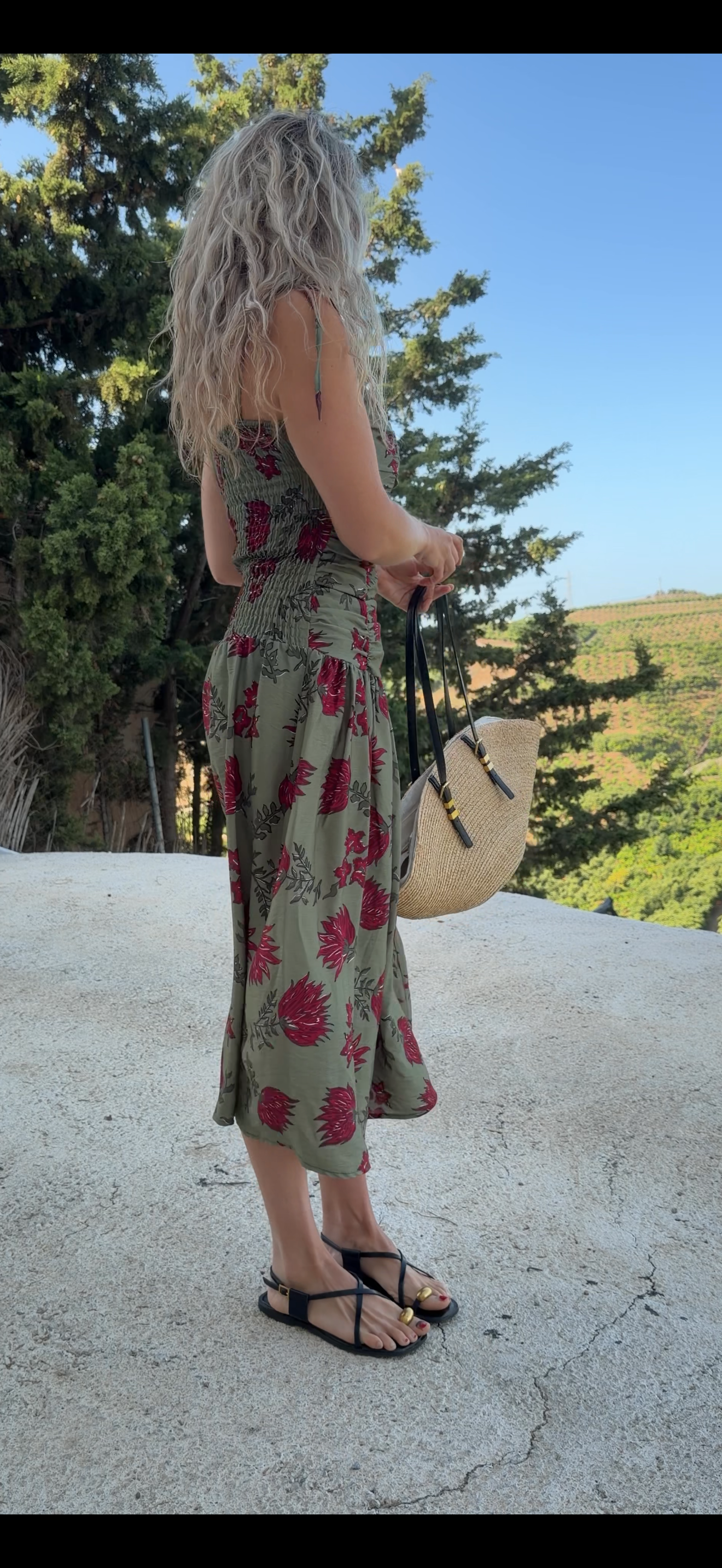 Vestido Midi Floral Bohemio