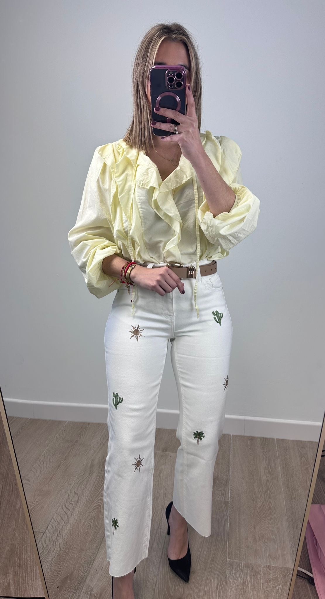 Denim Blanco Bordado