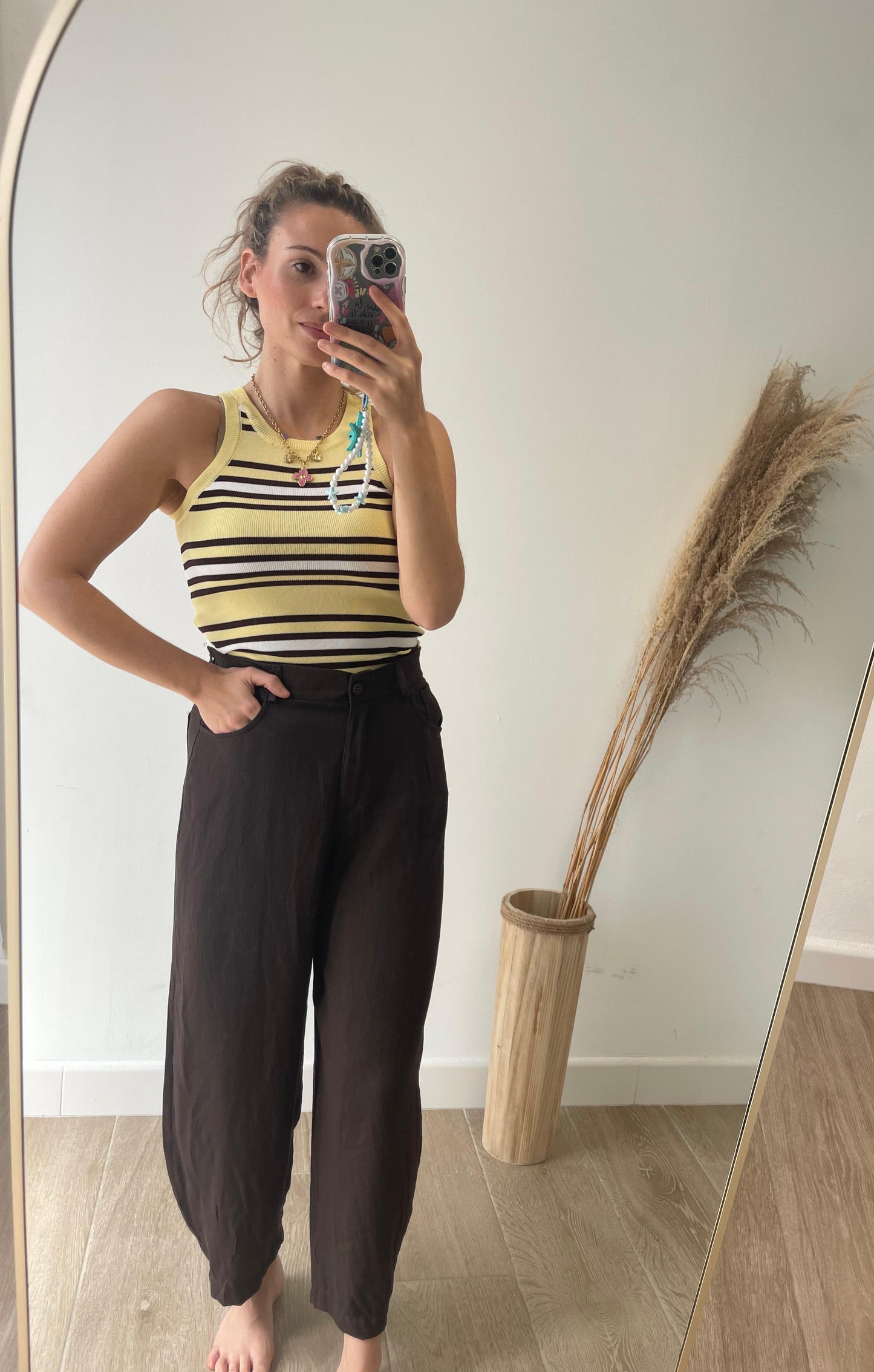 Pantalón Zara