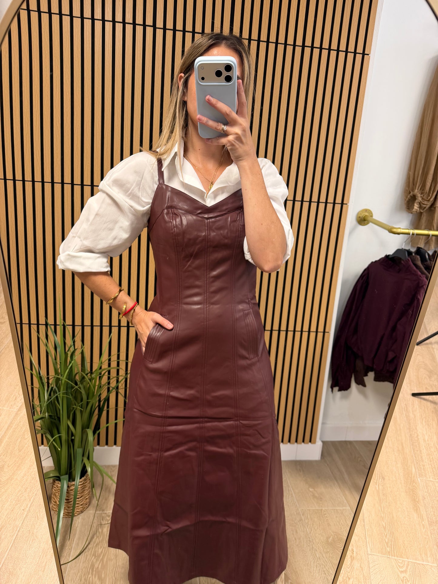 Vestido polipiel