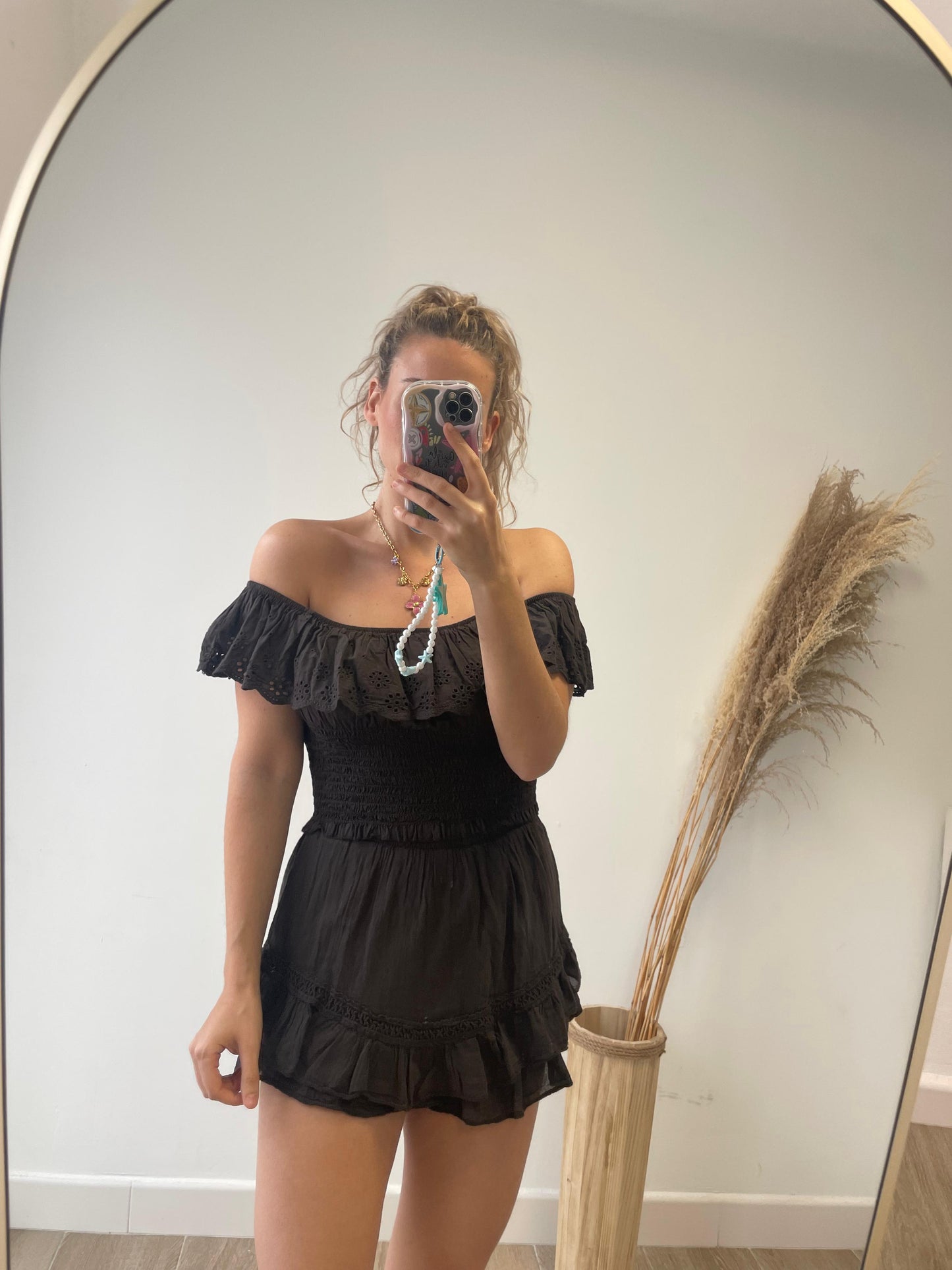 Pantalón efecto falda